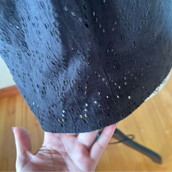 BLACK TAPE size M mesh knit style top, cut out in the back with tie up - Picture 7 of 7